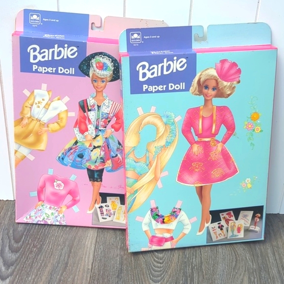 ⭐Vintage 2 Barbie Paper Doll Toys - Picture 1 of 4